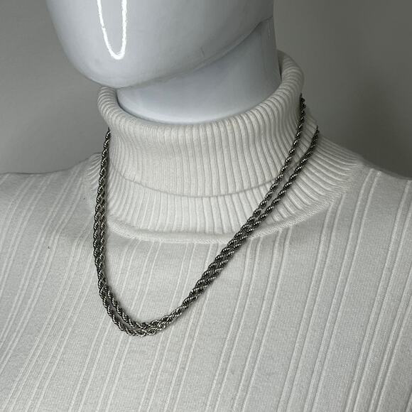 Necklace silver tone rope chain costume jewelry versatile wrappable layering - Picture 4 of 11